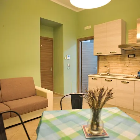 In Center Apartaments Salerno Exterior photo
